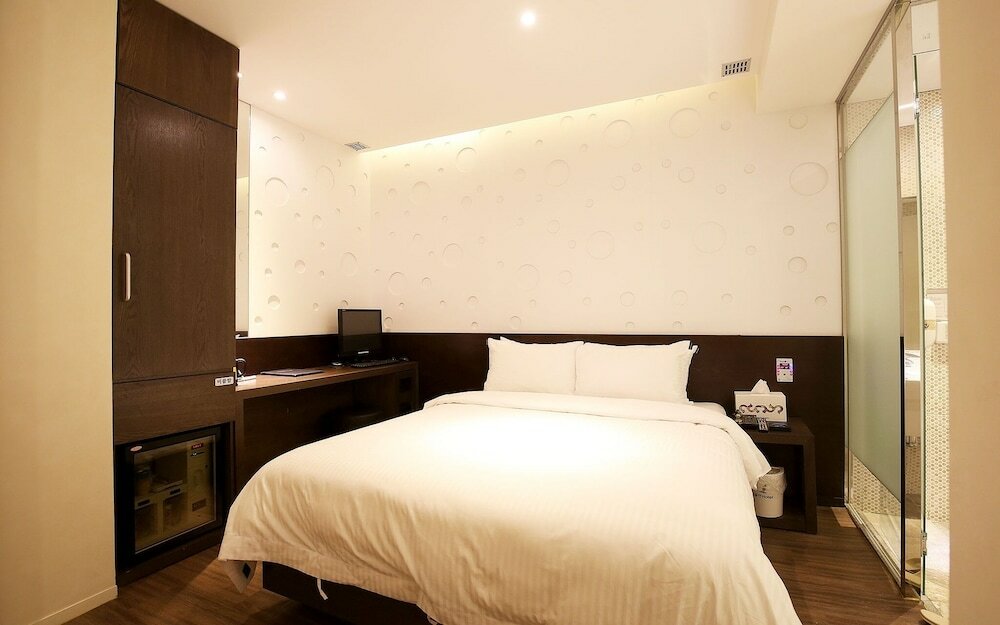 Фото Daejeon Yuseong A Day in Downtown