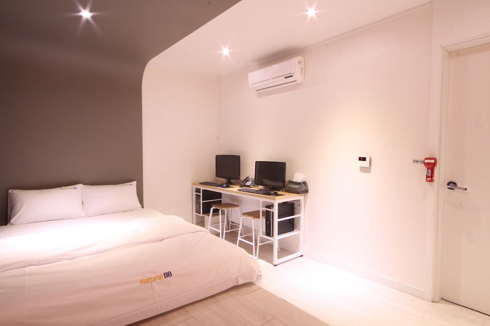 Фото Pohang Yeongildae Bb