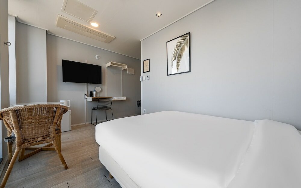 Фото Sokcho Stay Hotel