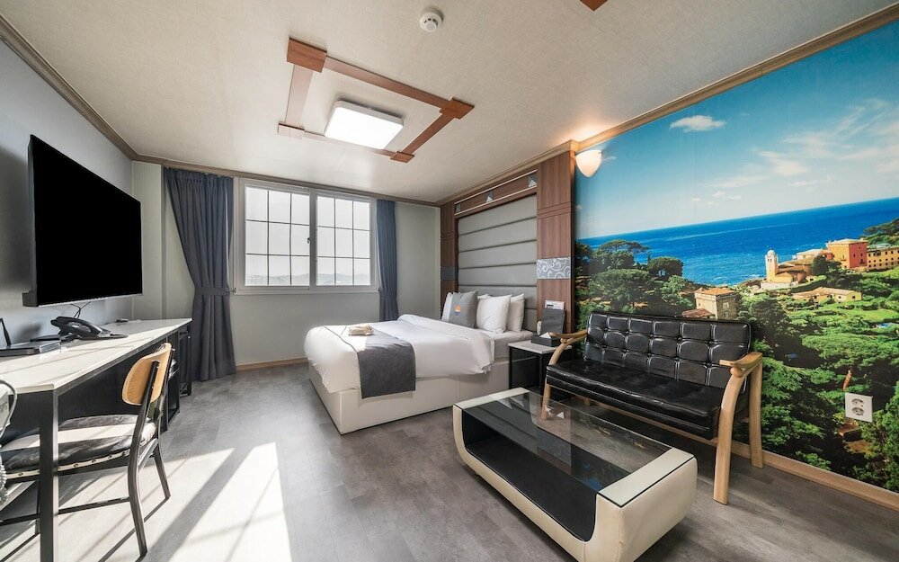 Фото Sokcho Ritz Hotel