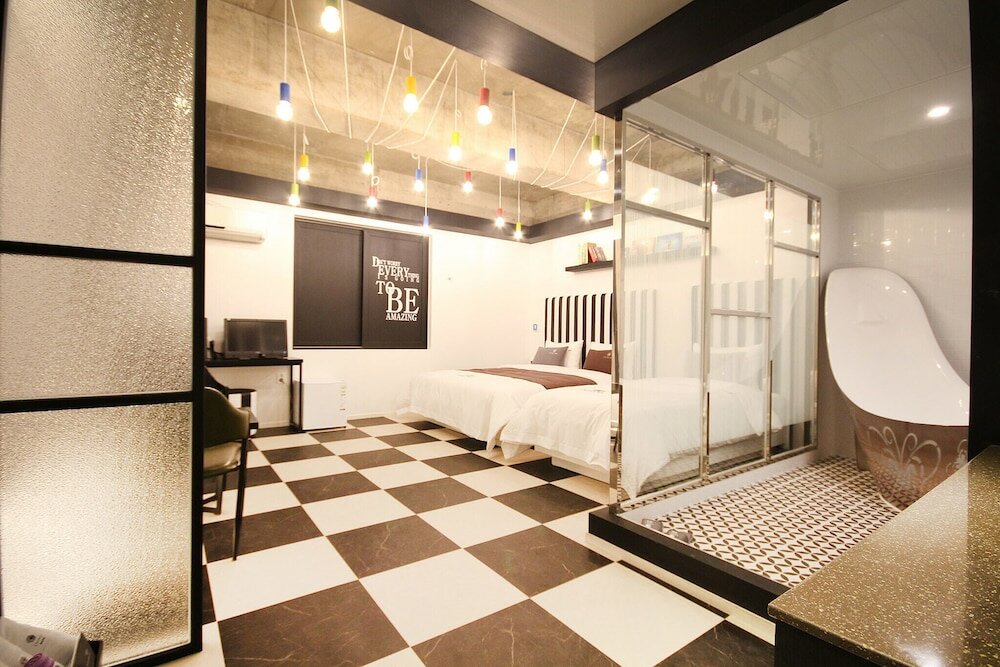 Фото Changwon Sangnam-dong Charlie's