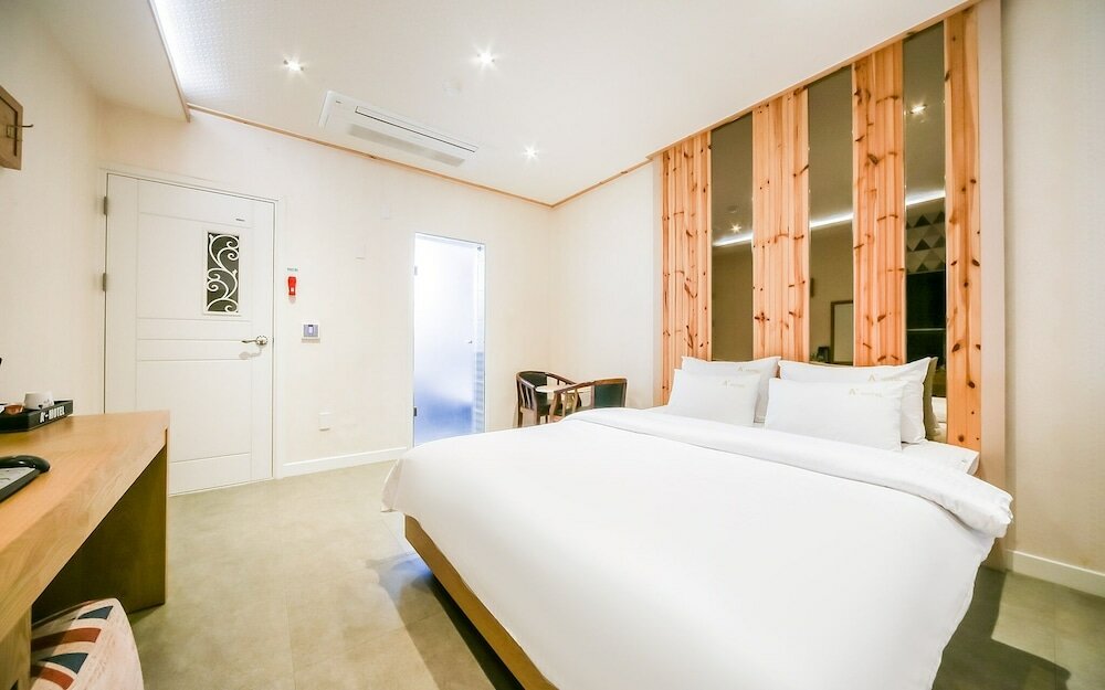 Фото Changwon Sangnam-dong A Plus