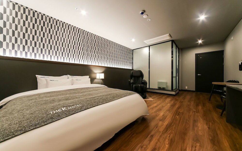 Фото Changwon Jinhae Yongwon Hotel The K