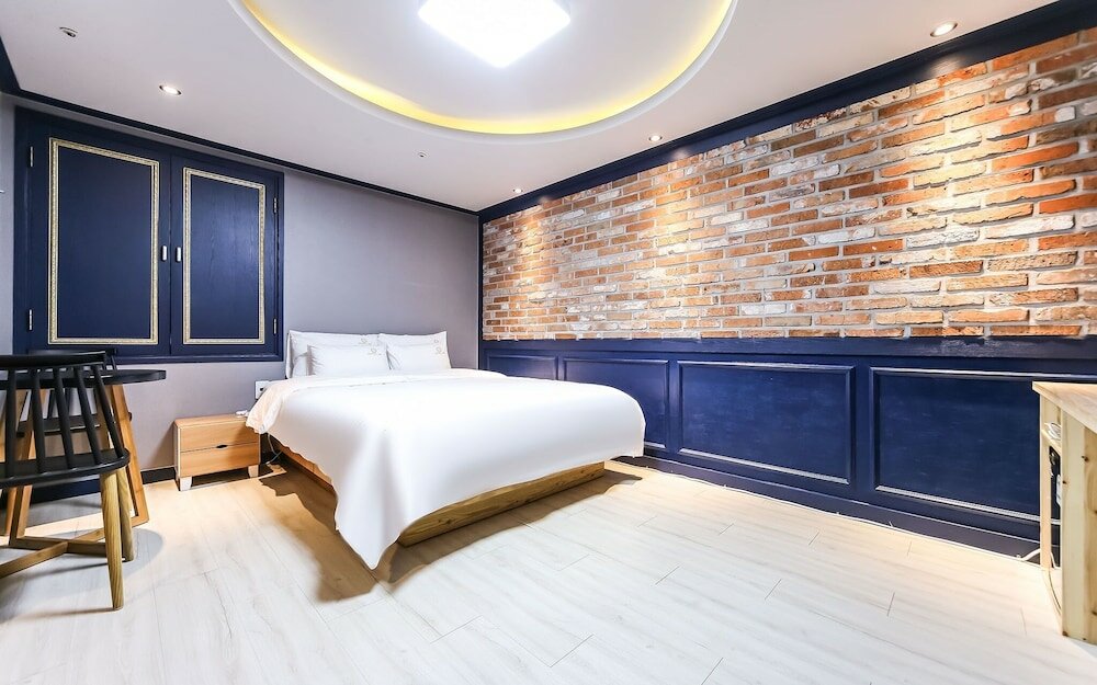 Фото Changwon Sangnamdong Hotel Jm