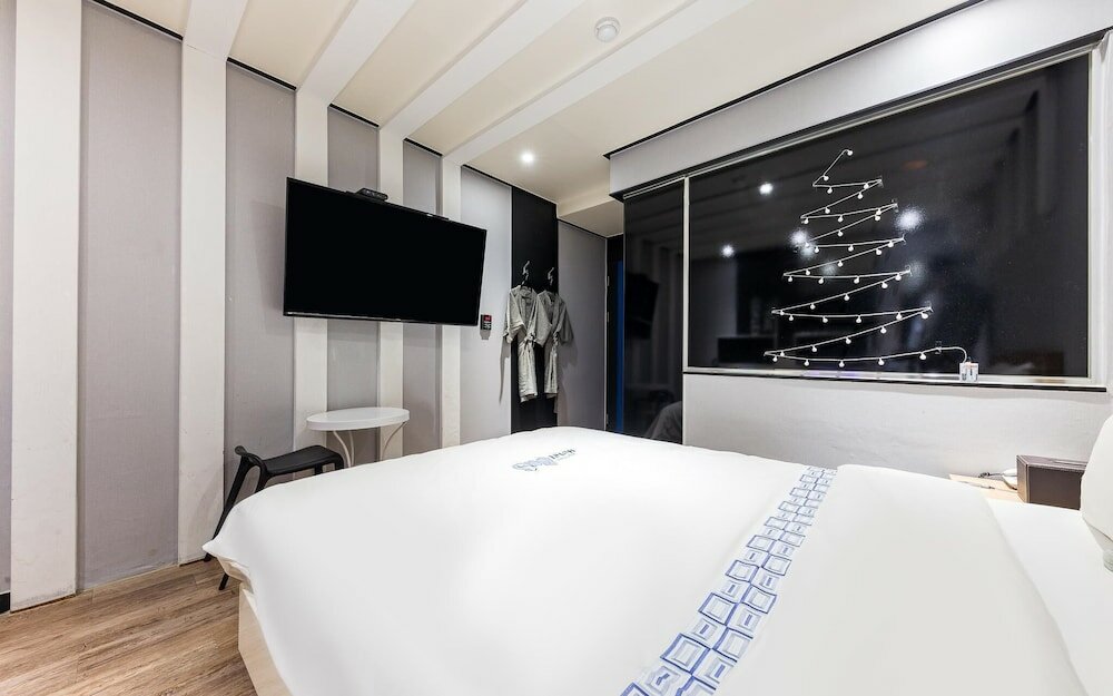 Фото Daejeon Daesa Hotel Bus