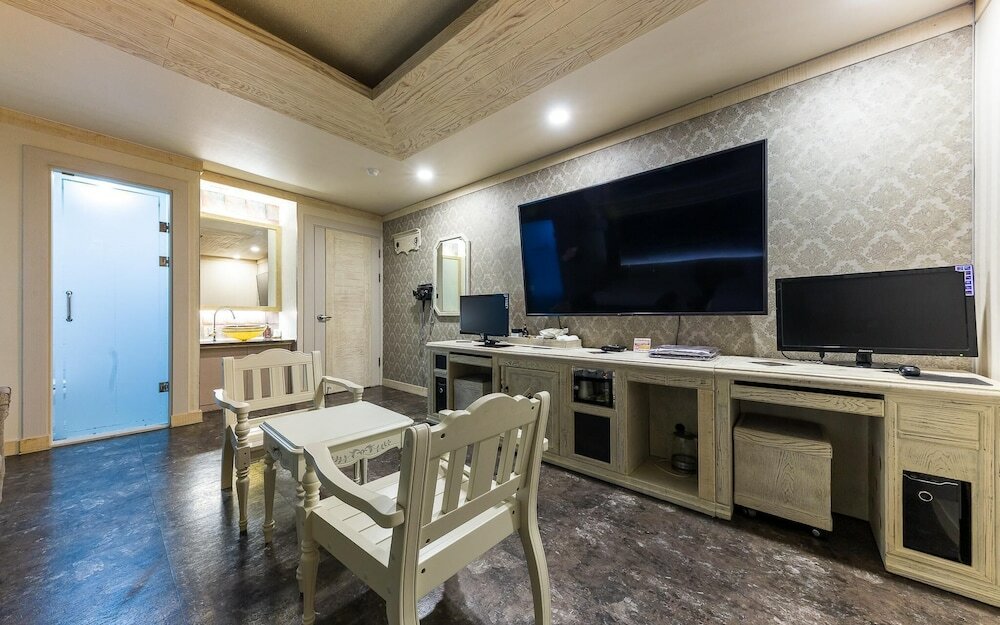 Фото Daejeon Yongjeon Bobos