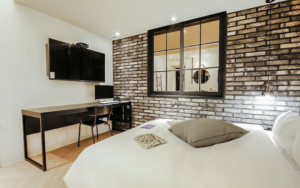 Фото Pohang Yaja Yeongildae