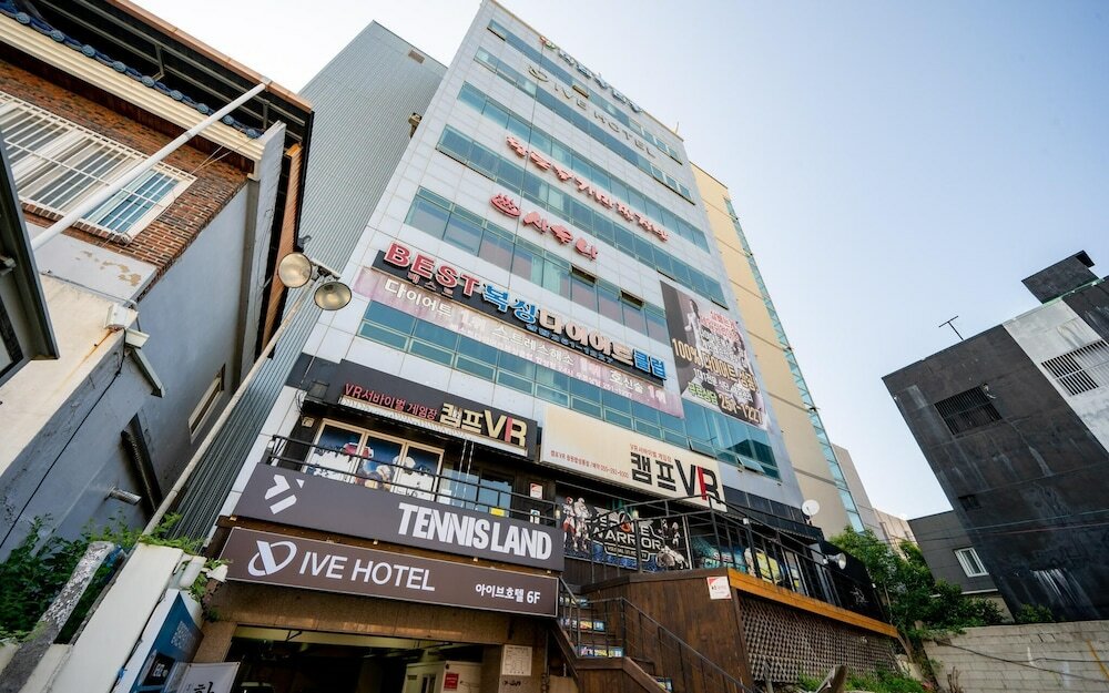 Фото Changwon Masan Ive Hotel
