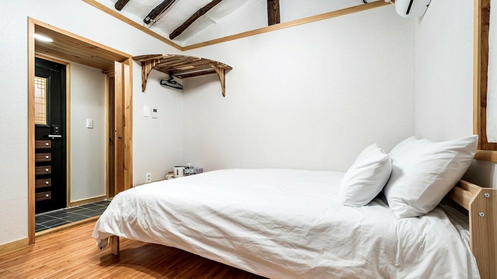 Фото Gyeongju Nenugnam20 Hanok Pension