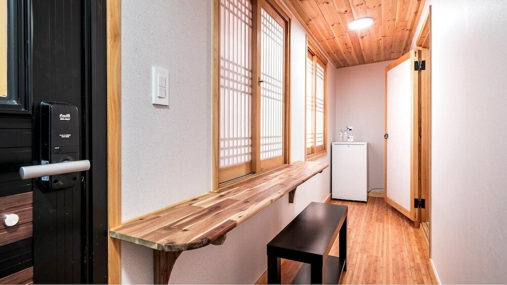 Фото Gyeongju Nenugnam20 Hanok Pension