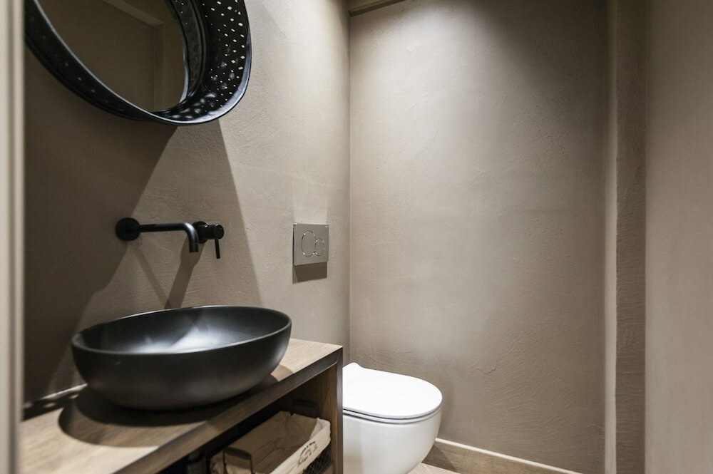 Фото Ferrini Home - Etnea Portrait