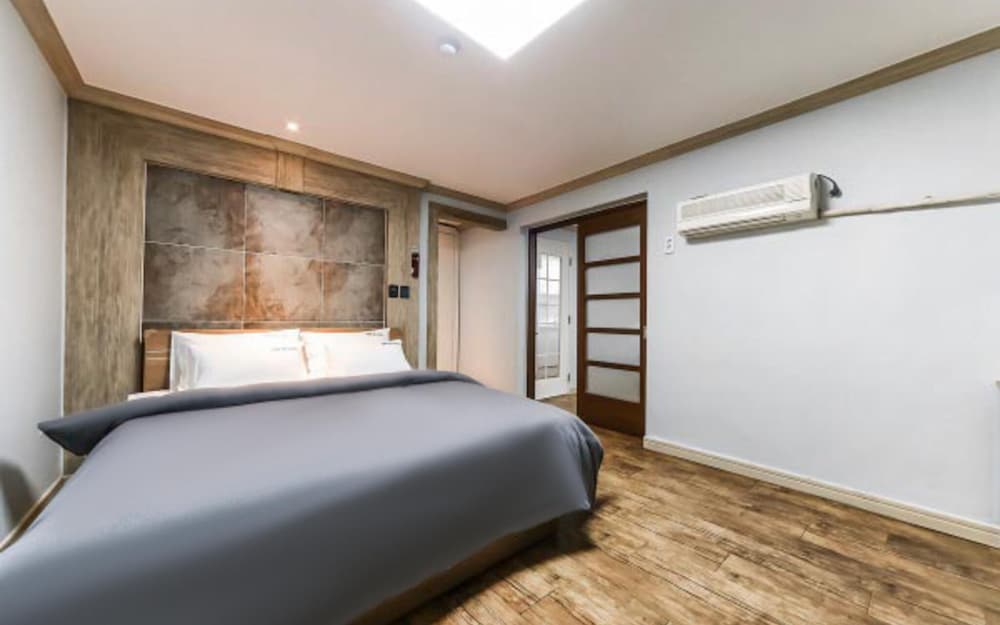 Фото Changwon Yonghodong In