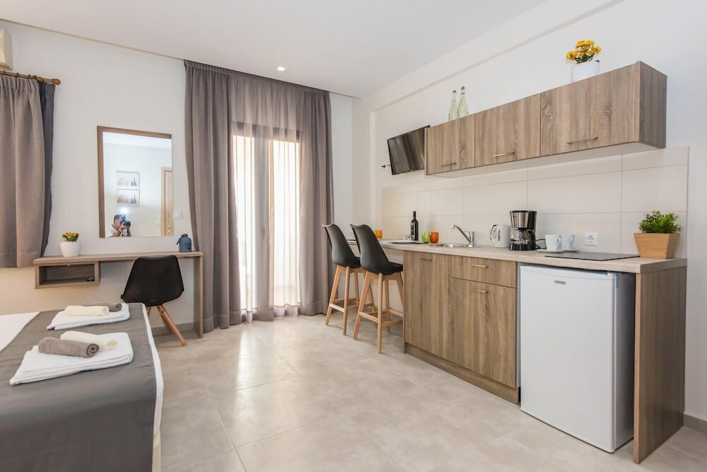 Фото Mikes Beach Lux