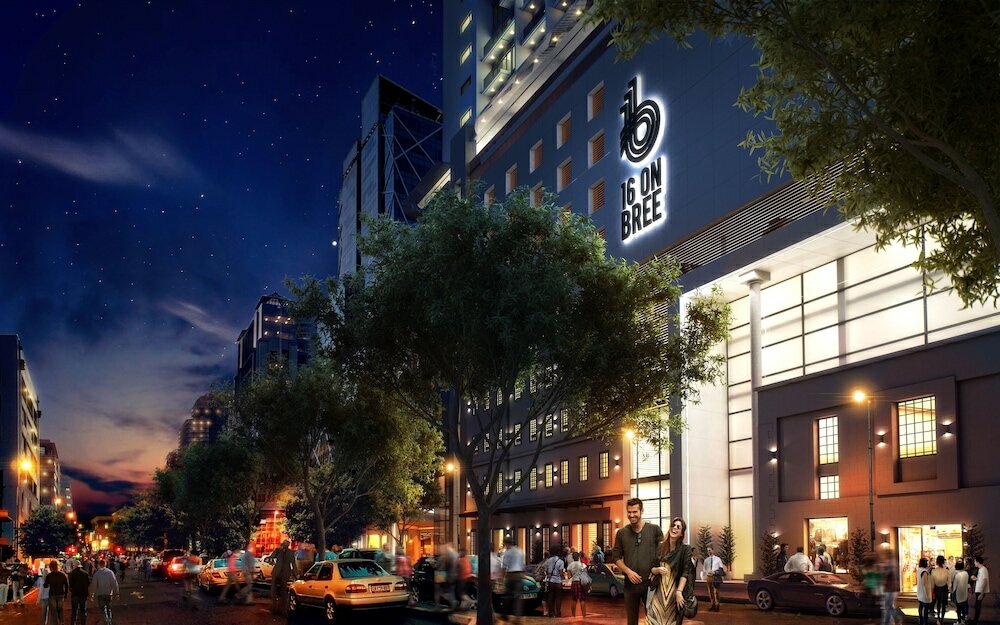 Фото отеля 1