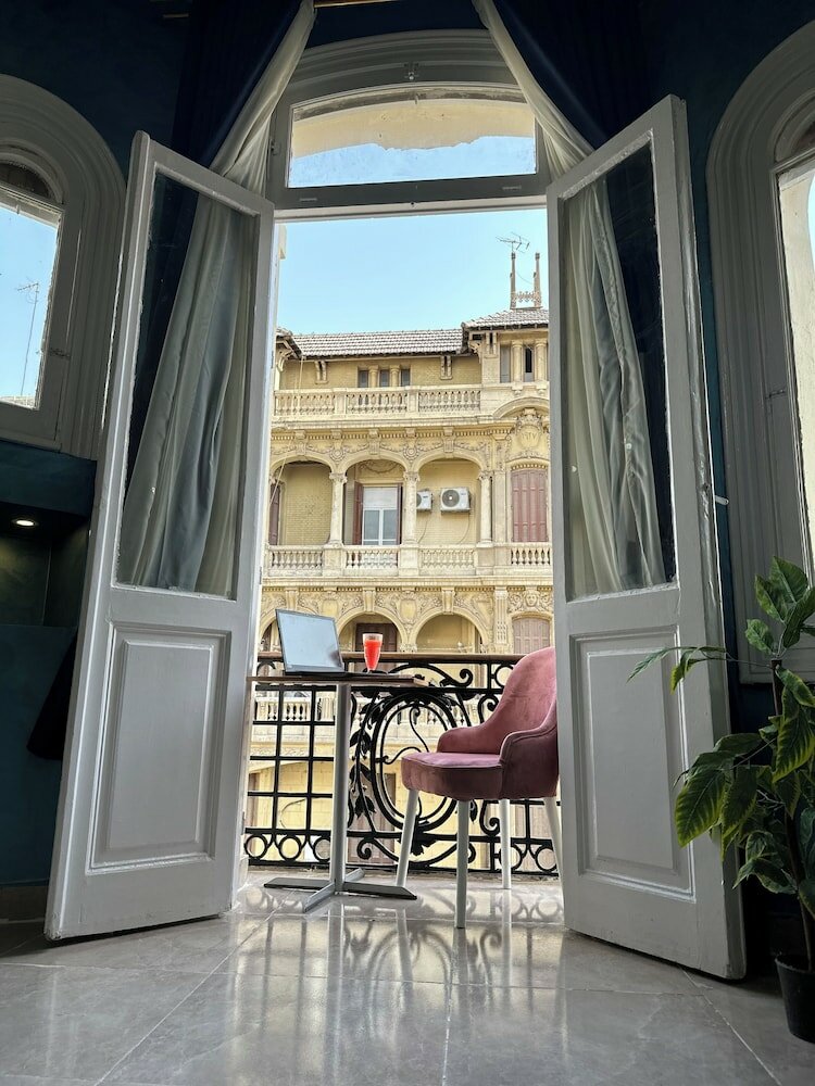 Фото Victory Of Downtown Hotel