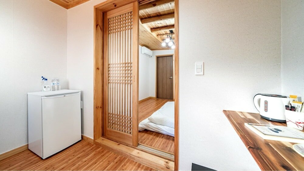 Фото Gyeongju Nenugnam20 Hanok Pension