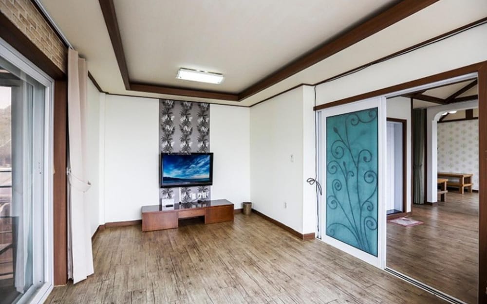 Фото Eulwangri Ocean Sky Pension