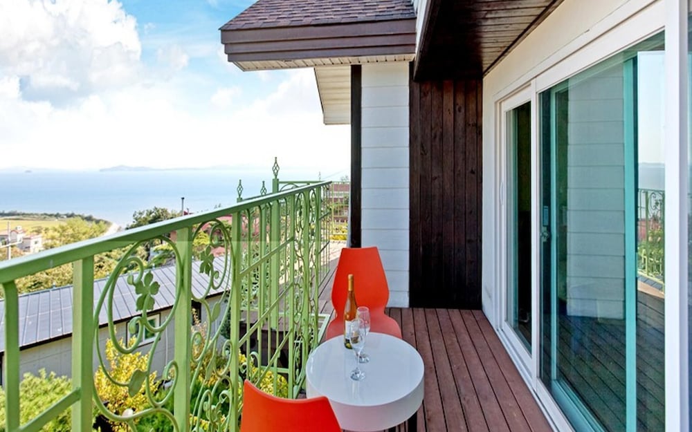 Фото Ganghwado Baobab Pension