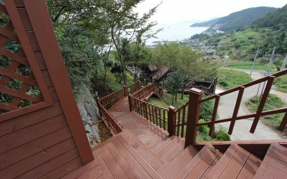 Фото Yeosu Elvino Pension