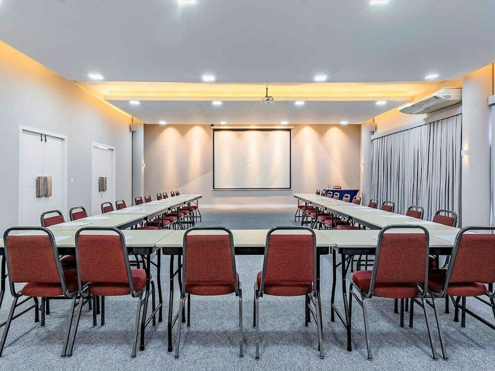 Фото Completo em Hotel Localização Perfeita