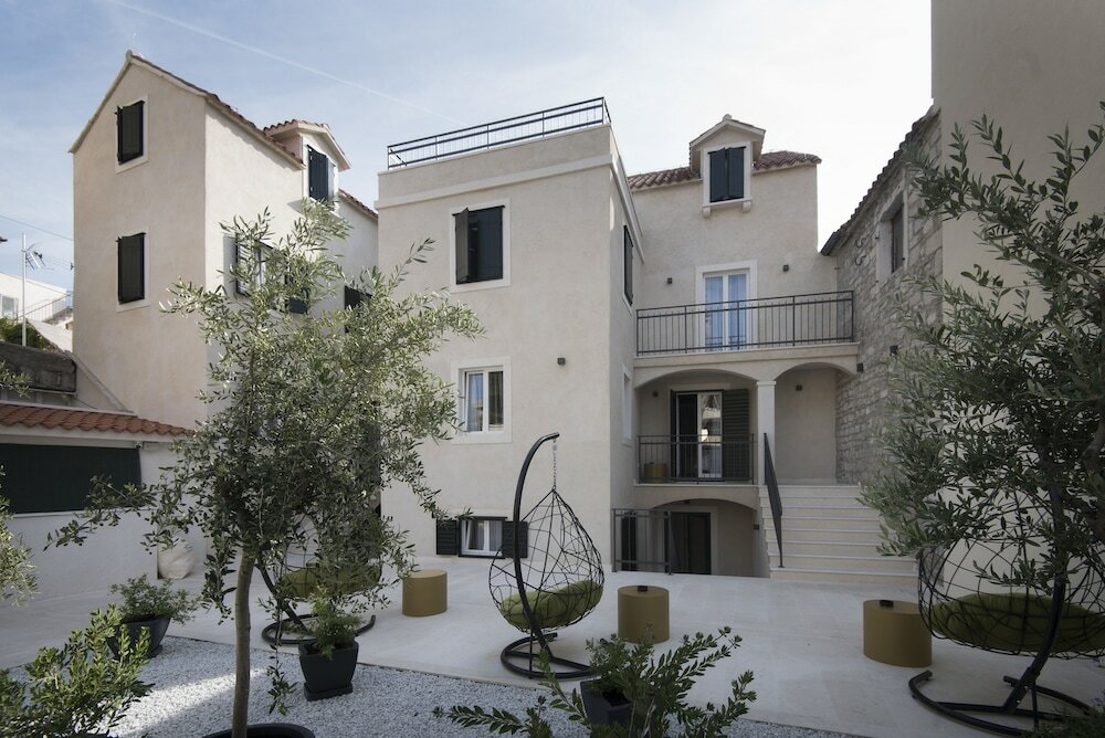 Фото Sperone Luxury Accommodation