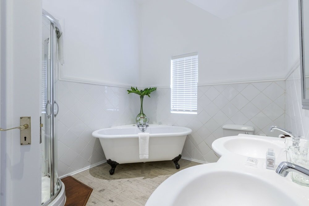 Фото Riverside Boutique Hotel