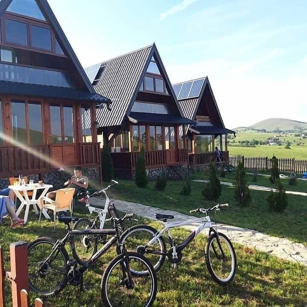 Фото Brvnare Mir Zlatibor