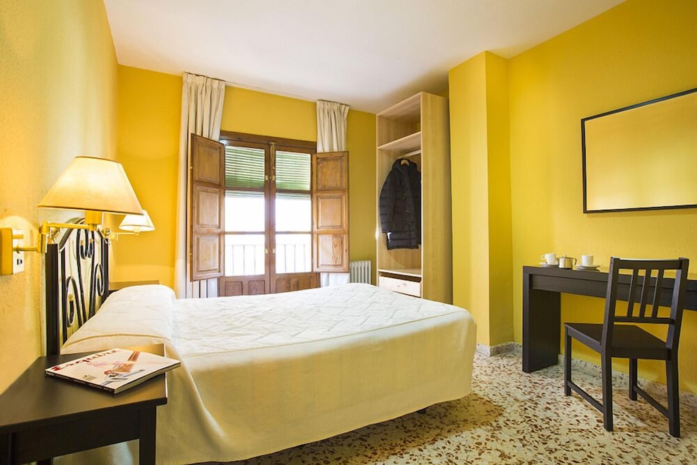 Фото Hostal Casa Salvador