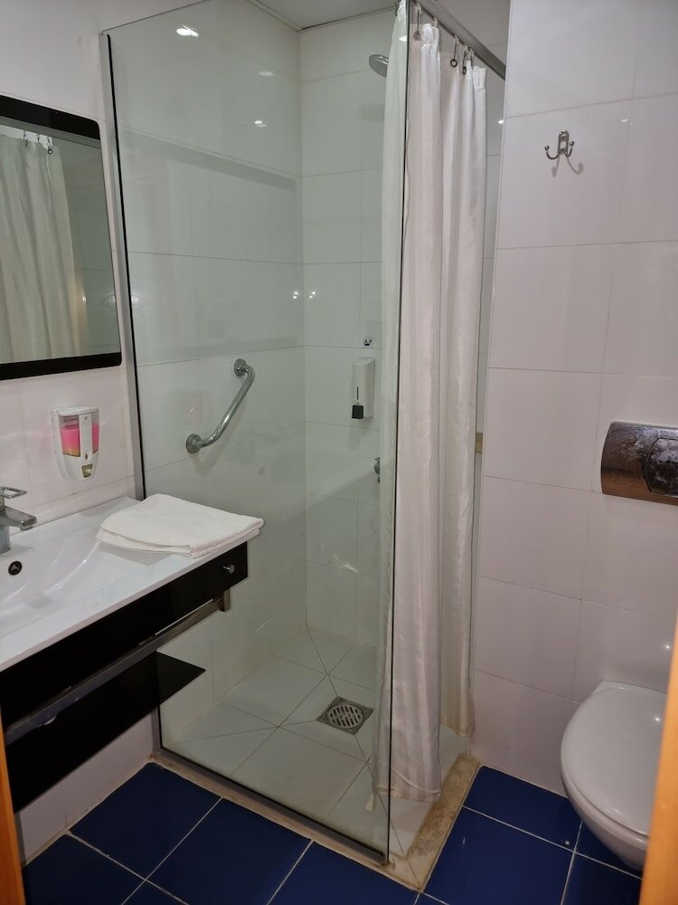 Фото Ararat Hotel