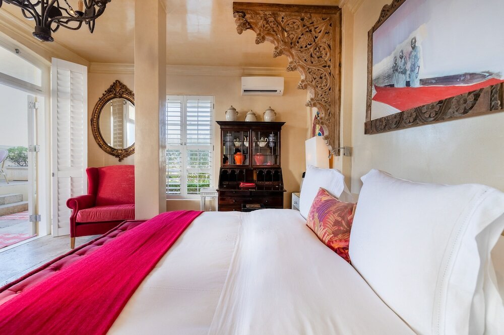 Фото Birkenhead House