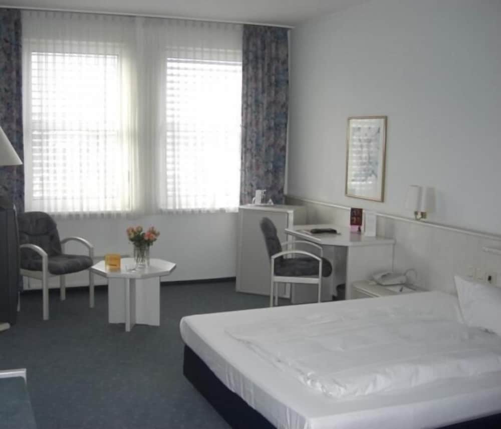 Фото Euro Park Hotel Hennef