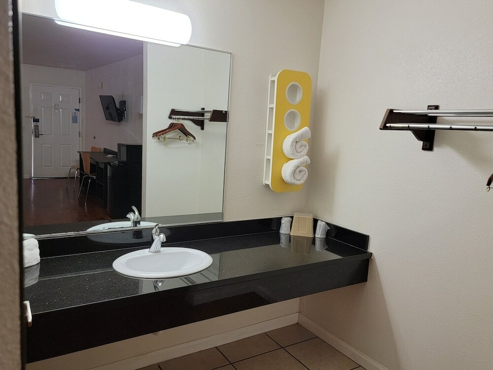 Фото Motel 6 Santa Nella, Ca - Los Banos