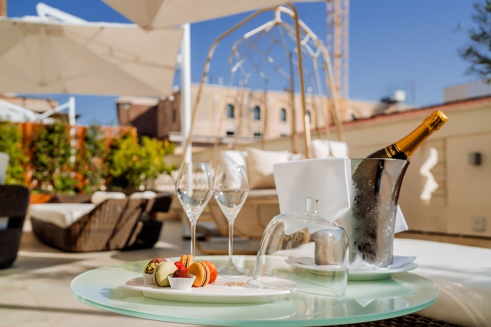 Фото Aleph Rome Hotel, Curio Collection by Hilton