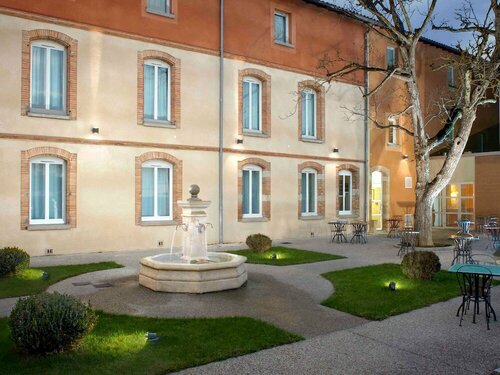 Гостиница Ibis Styles Toulouse Lavaur