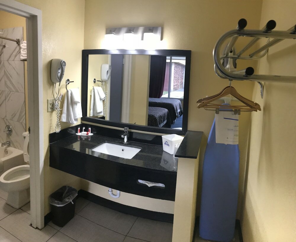 Фото Days Inn by Wyndham Salem