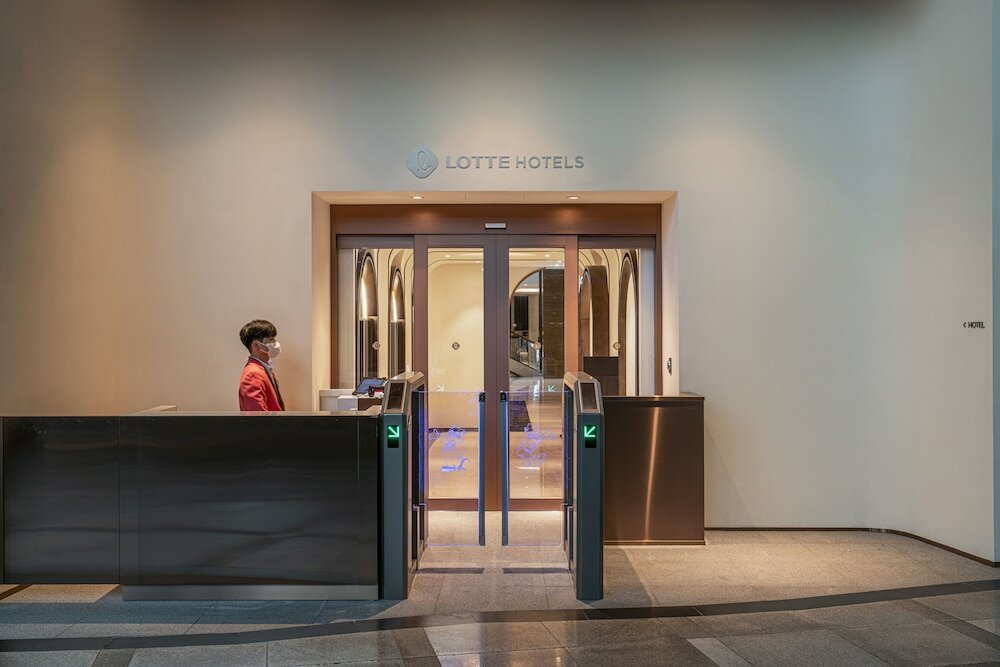 Фото Lotte Hotel World