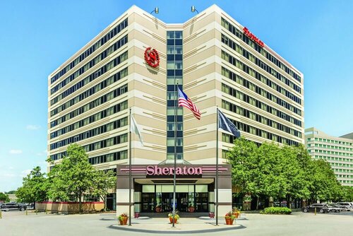 Гостиница Sheraton Suites Chicago O'Hare в Де Плейнс