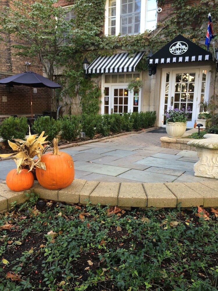 Фото Best Western Plus Hawthorne Terrace Hotel