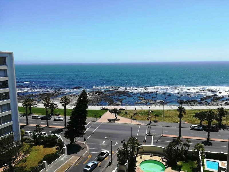 Гостиница Premier Hotel Cape Town в Кейптауне