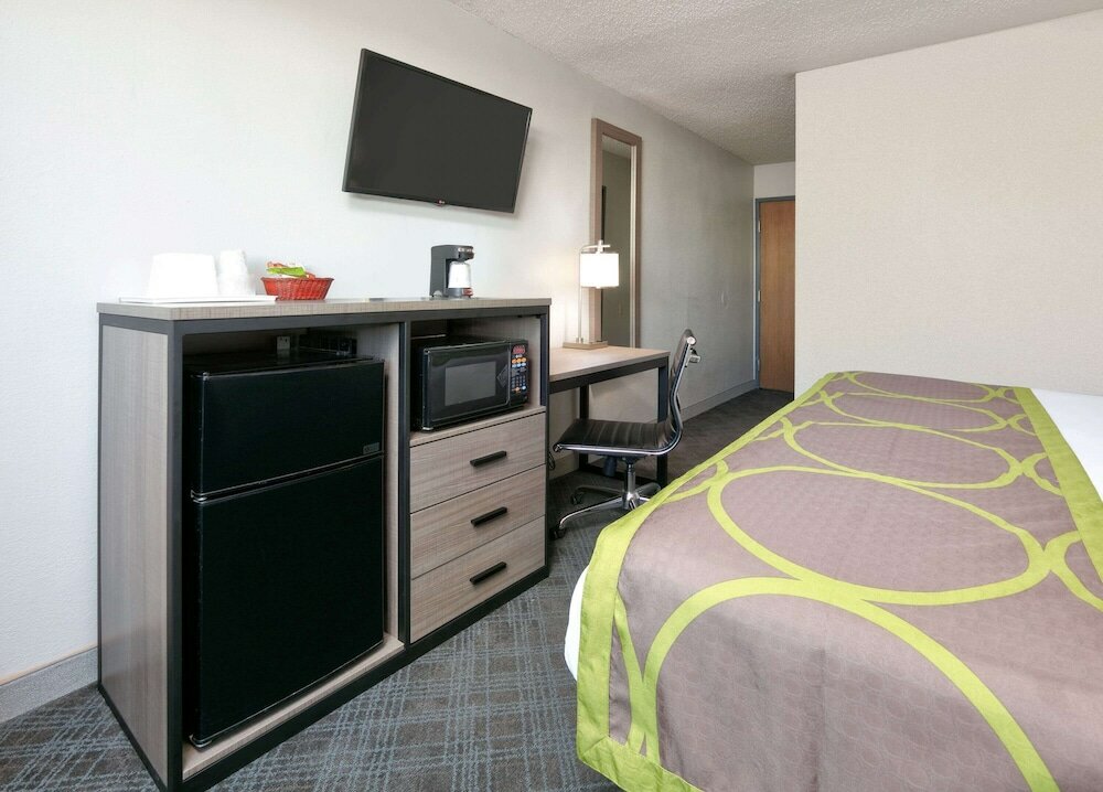 Фото Super 8 by Wyndham Amarillo