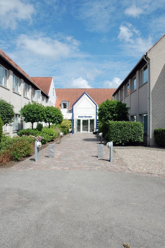 Фото Hotel Norden
