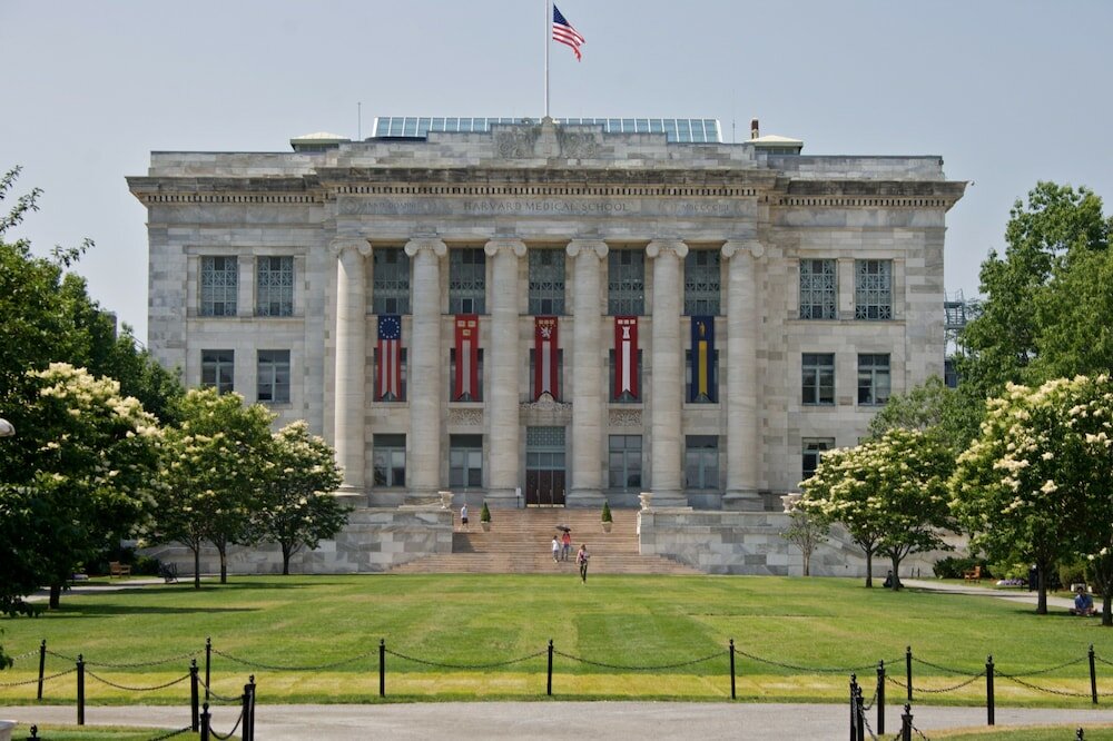 Фото The Inn at Longwood Medical