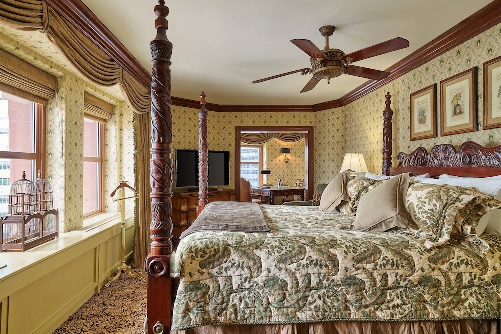 Фото Отель The Brown Palace Hotel and Spa