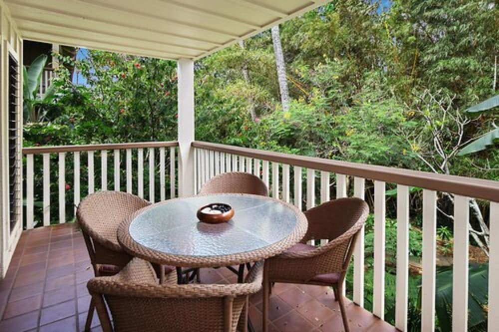 Фото Waikomo Stream Villas