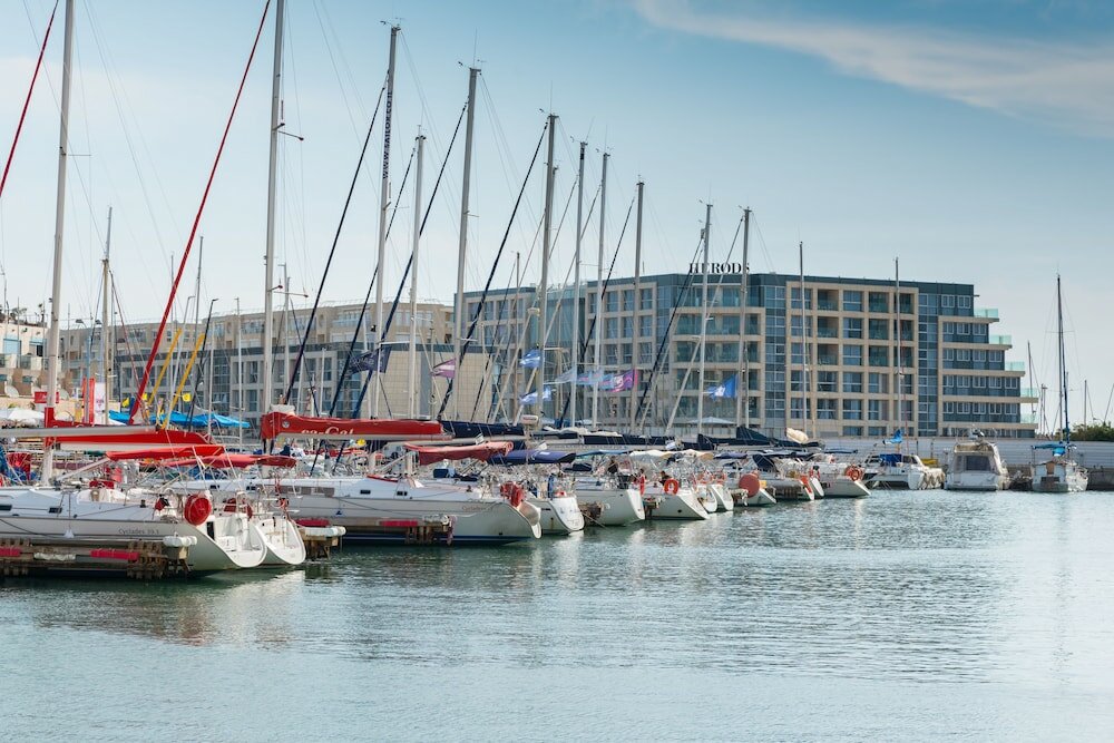 Фото Herods Herzliya