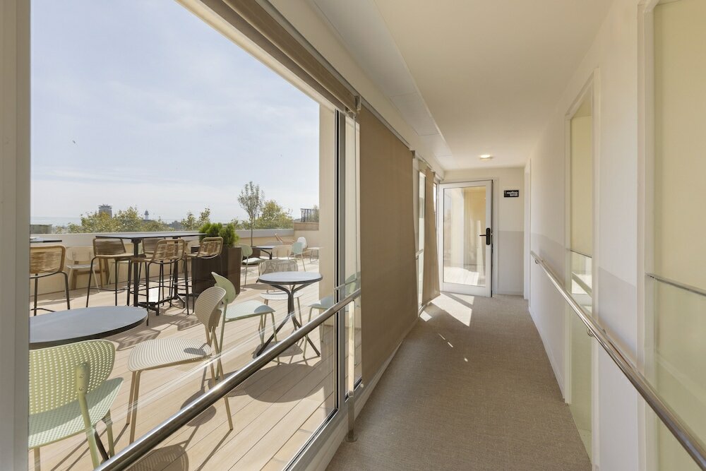 Фото Líbere Barcelona Sant Antoni