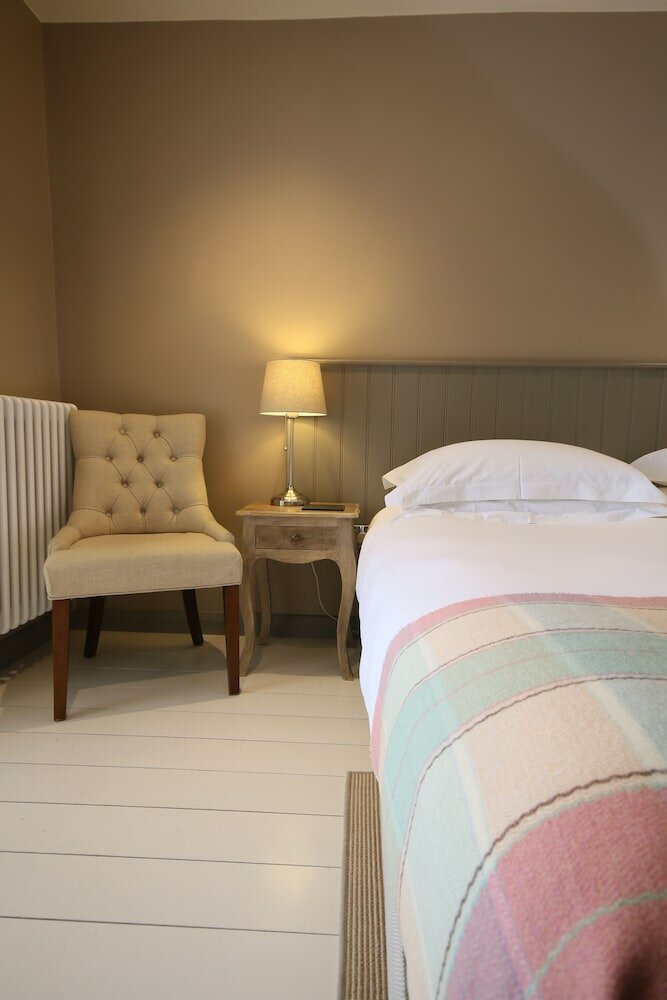 Фото The Apartments Quidhampton Mill