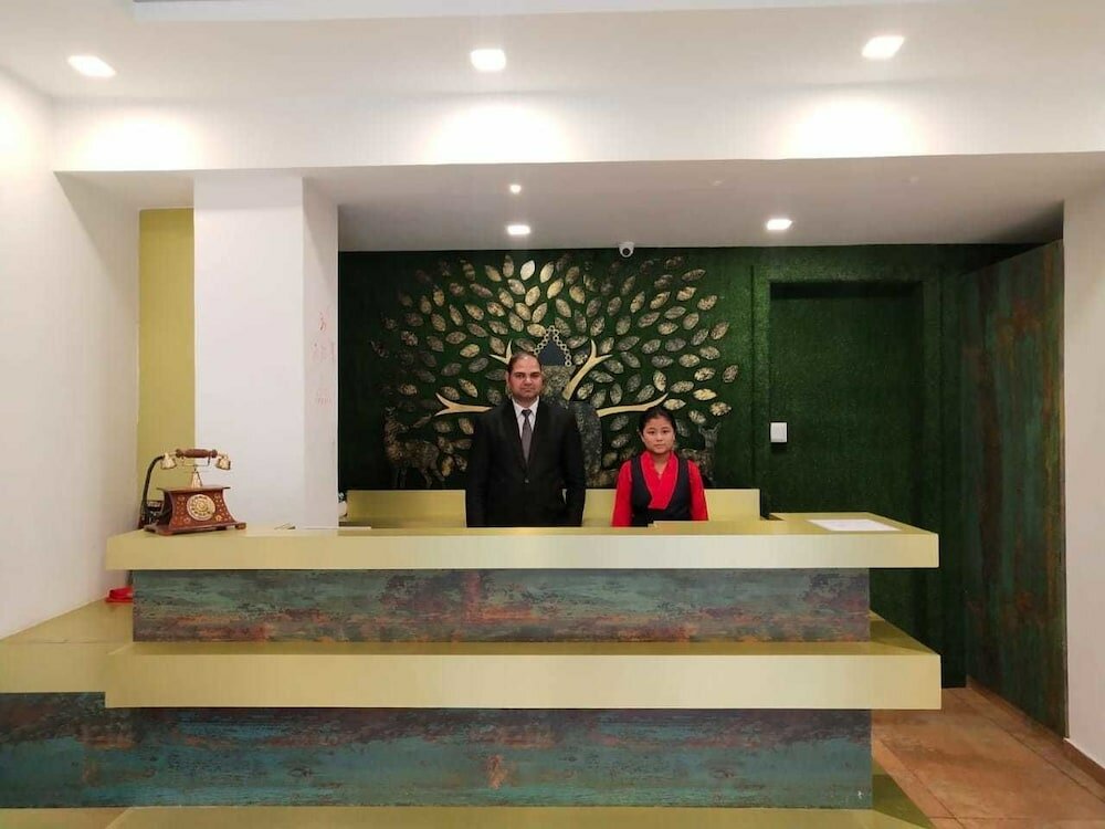 Фото отеля 1