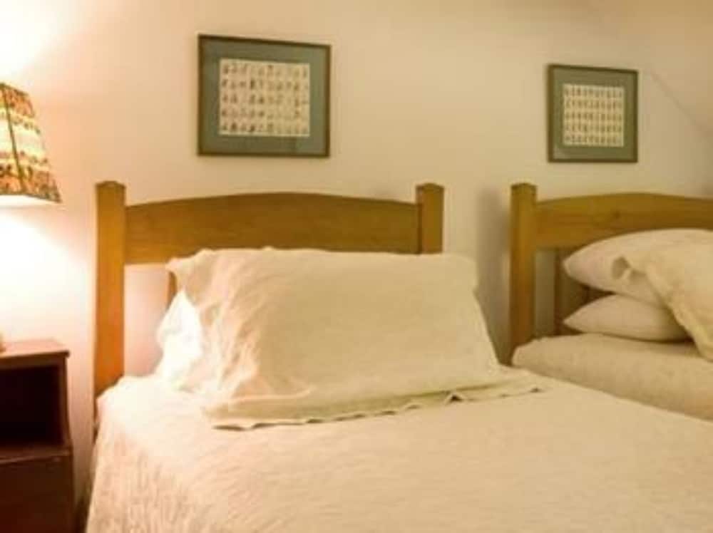 Фото Arlington's West Mountain Inn