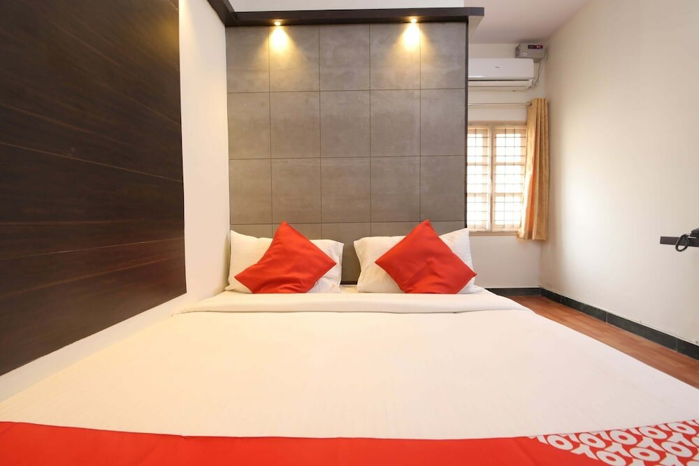 Фото Oyo 28093 Royal Sand